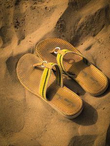 por que duelen los pies en verano